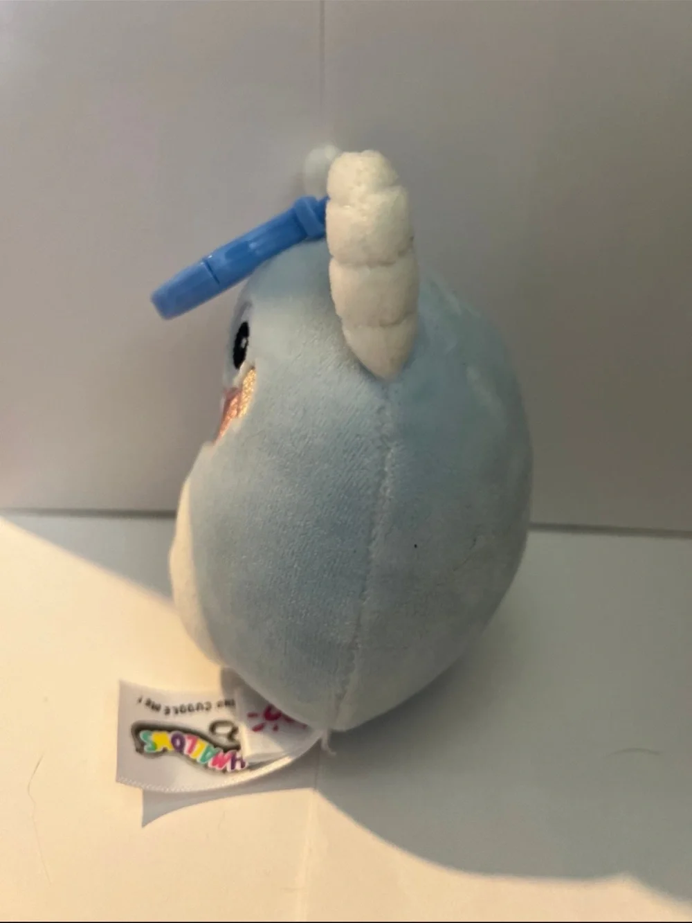 Justice SquishmallowYeti Clip– Light Blue